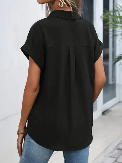 Mikha – Camiseta Esencial y Fresca para la Primavera