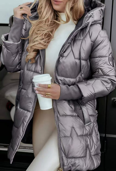 Georgetta - Elegante chaqueta de plumas con capucha para mujeres