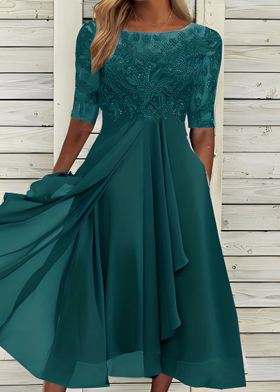 Colleen - Elegante, cortado vestido de encaje para mujeres