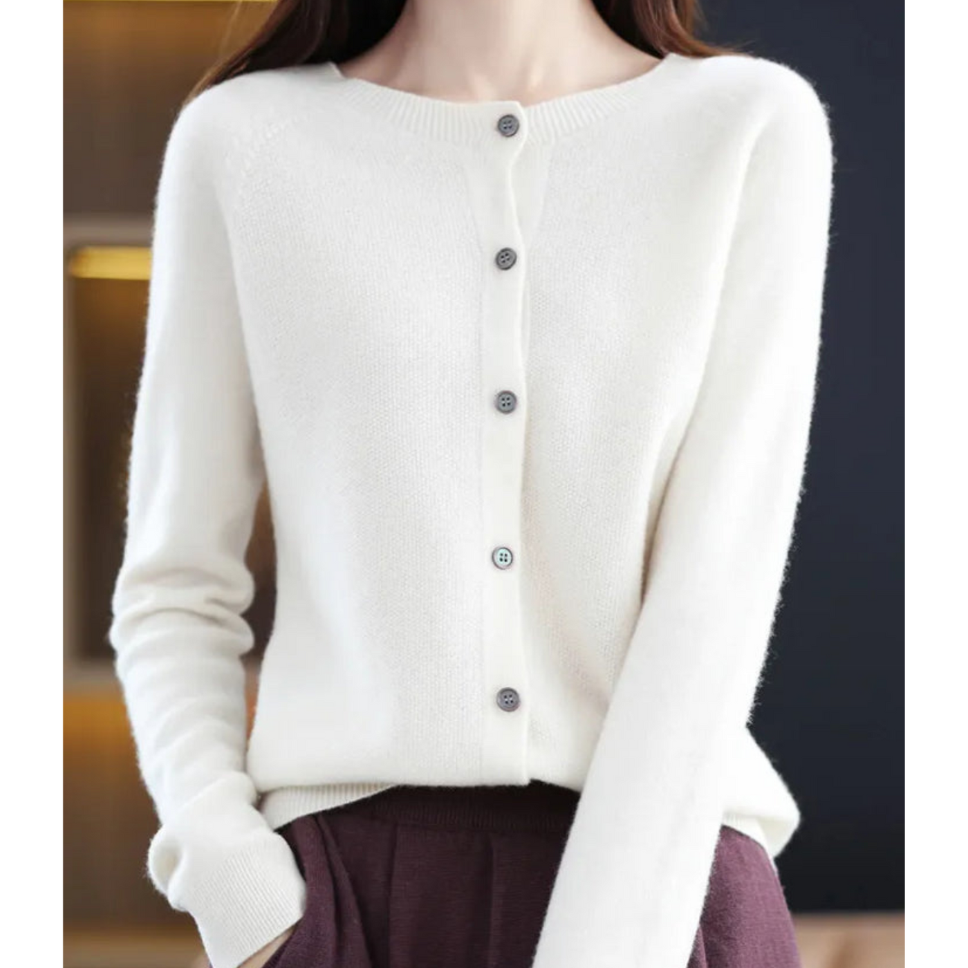 Mariví - Elegante Cardigan Cuello Redondo de Lana