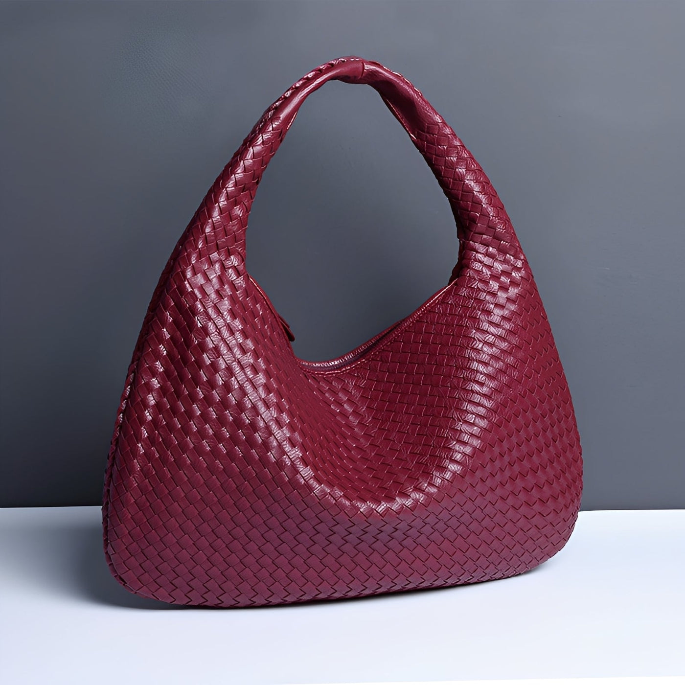 Paulina - Moderna bolsa tejida a mano para mujeres