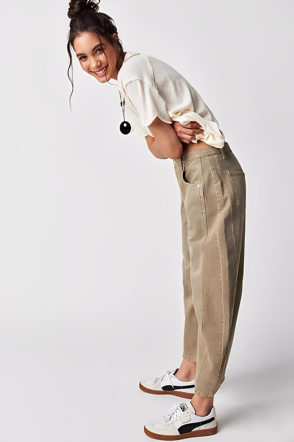 Adrienne - Clásico ancho cortado Barrel-Jeans para mujeres