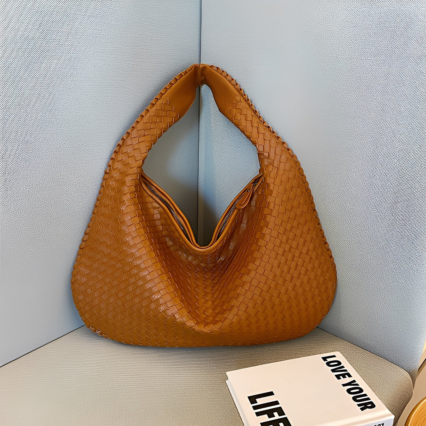 Paulina - Moderna bolsa tejida a mano para mujeres
