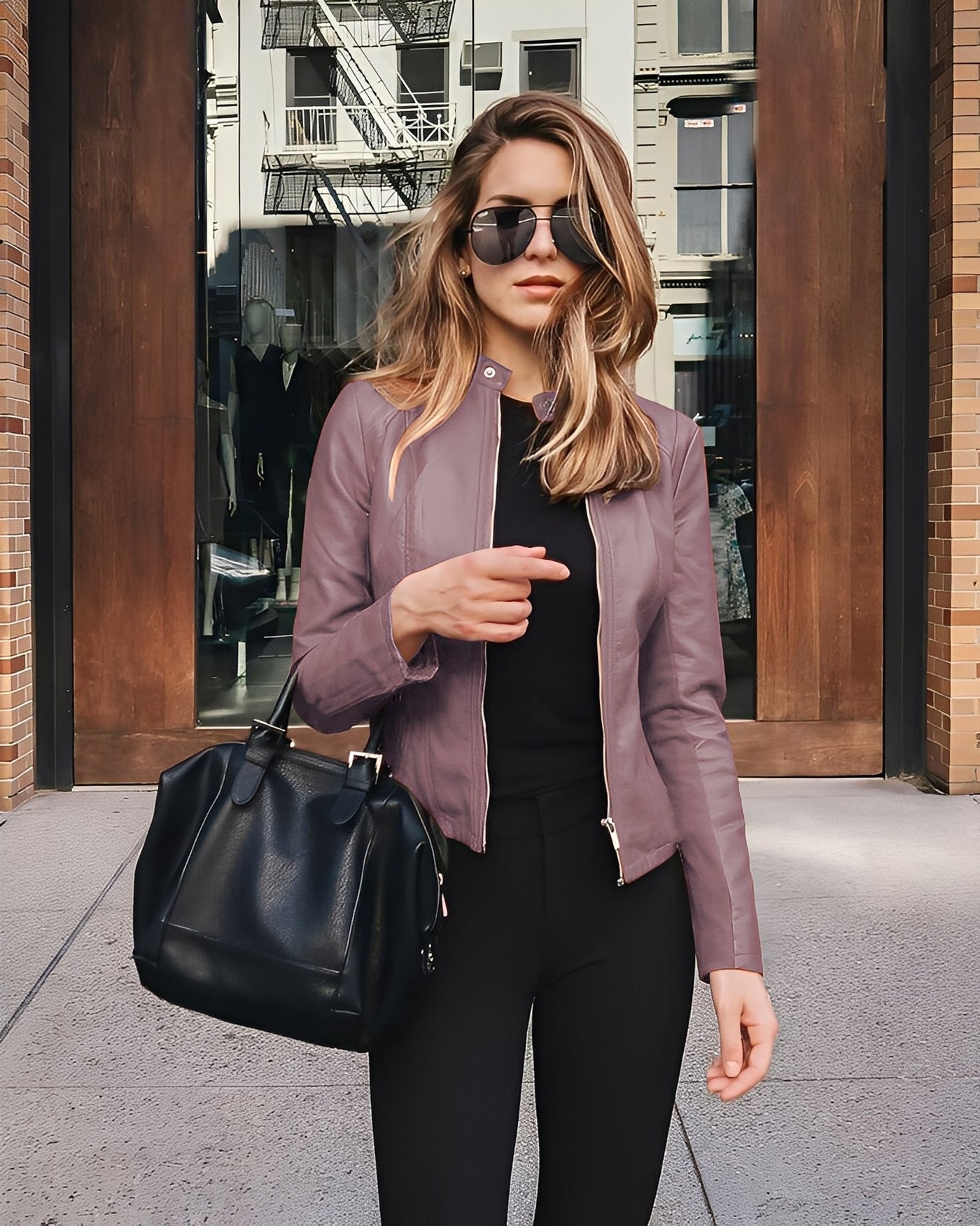 Ashlee - Elegante chaqueta de cuero ajustada para mujeres