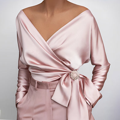 Evalyn - Elegante Blusa de Seda para Mujeres