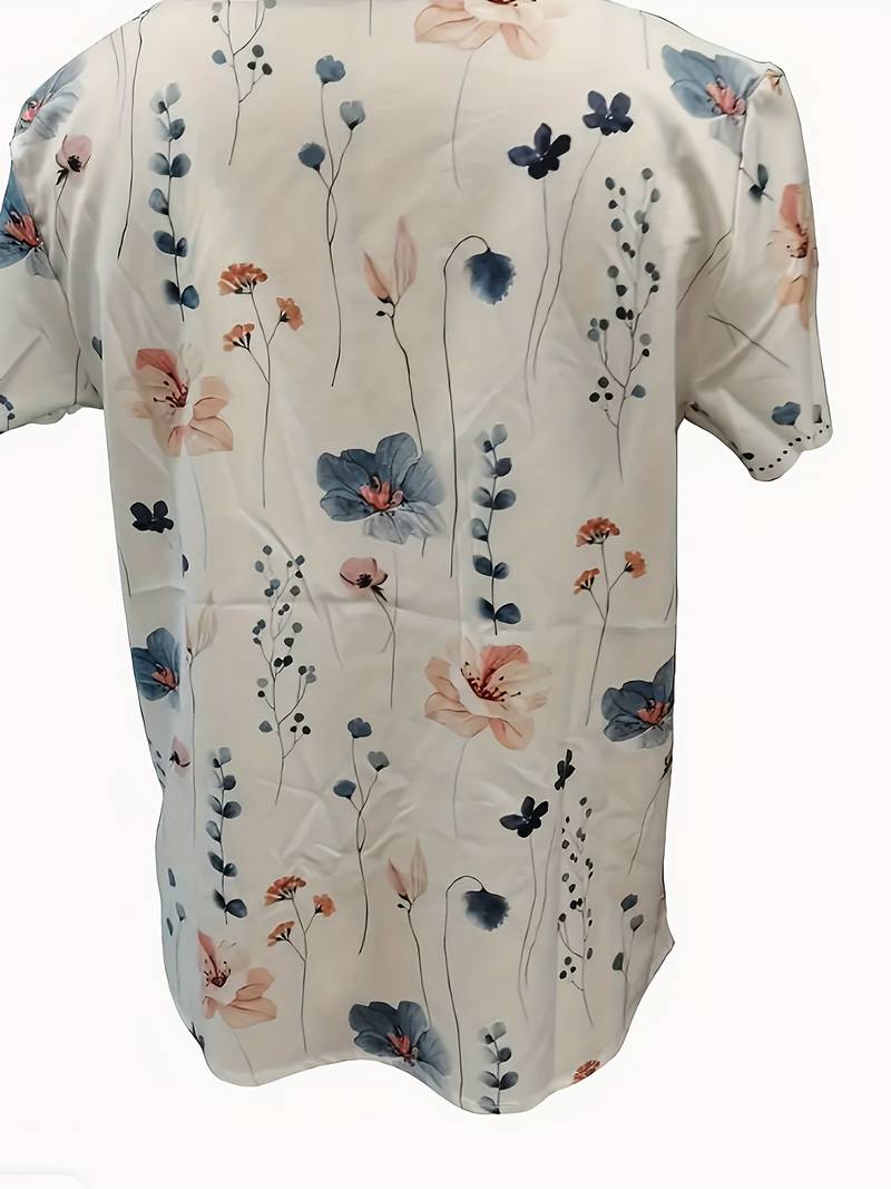 Alyana – Blusa Acampanada con Estampado Floral