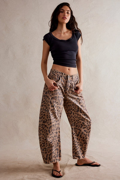 Adrienne - Clásico ancho cortado Barrel-Jeans para mujeres