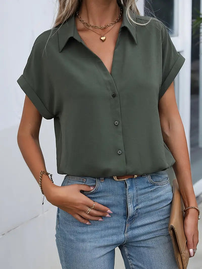 Mikha – Camiseta Esencial y Fresca para la Primavera