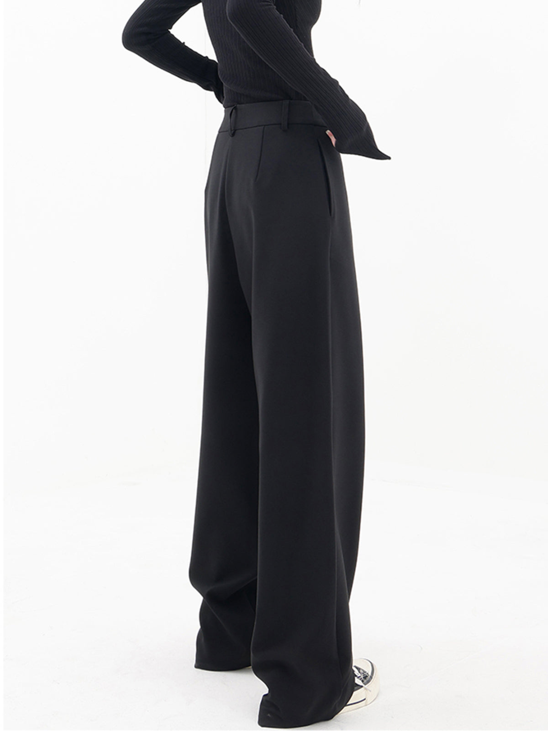 Luciana – Pantalón de Pie Ancho Elegante