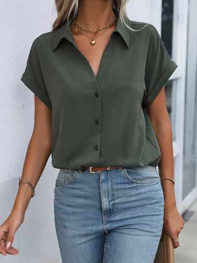 Mikha – Camiseta Esencial y Fresca para la Primavera
