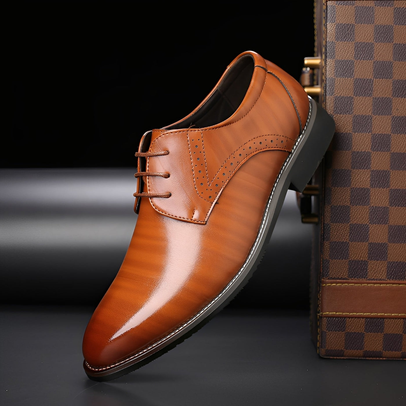 Desmond - Zapatos de cuero formales con detalles brogue para hombres
