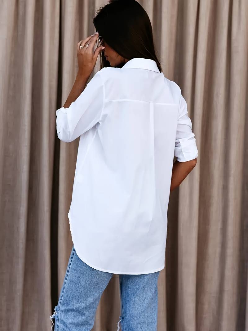 SpringVibe – Blusa en V sin esfuerzo para un look fresco