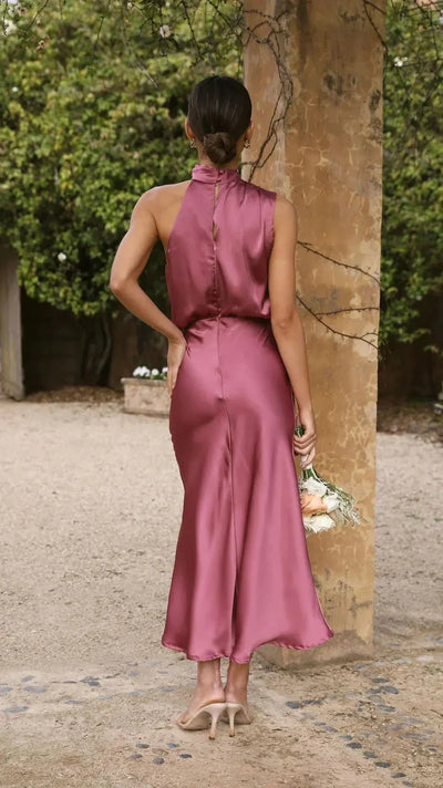 Trina - Elegante Vestido de Satén con Hombro Descubierto
