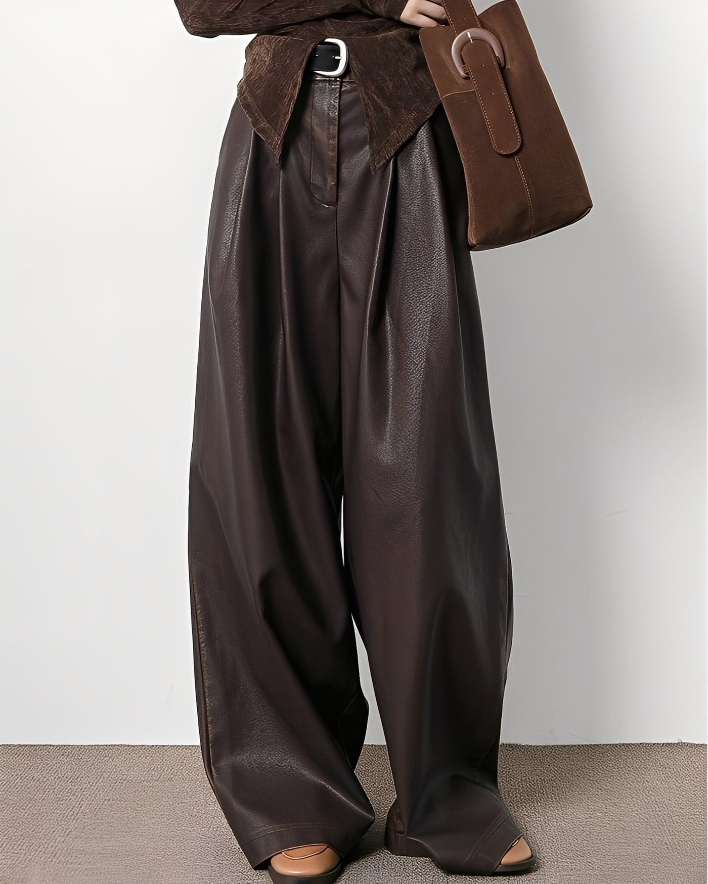 Lora - Clásica Pantalón de Cuero con Cintura Alta para Mujeres