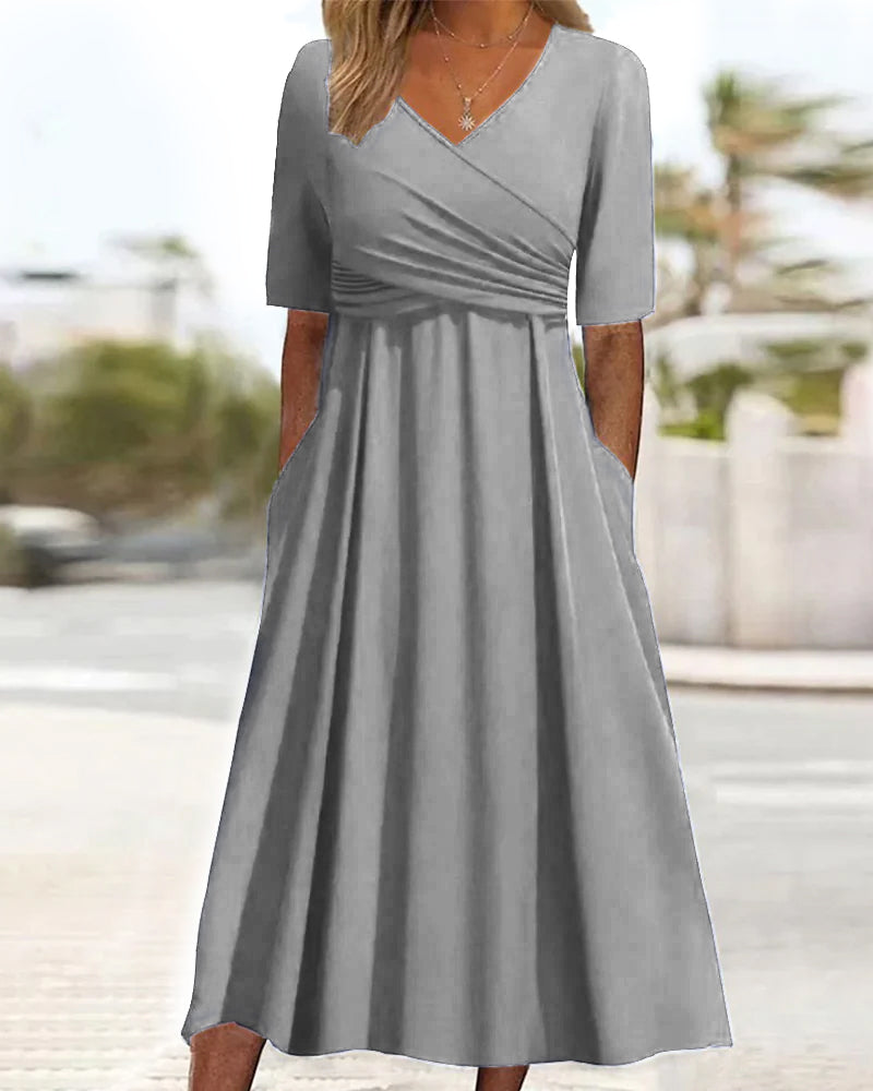 Carys - Vestido Cruzado de Manga Corta