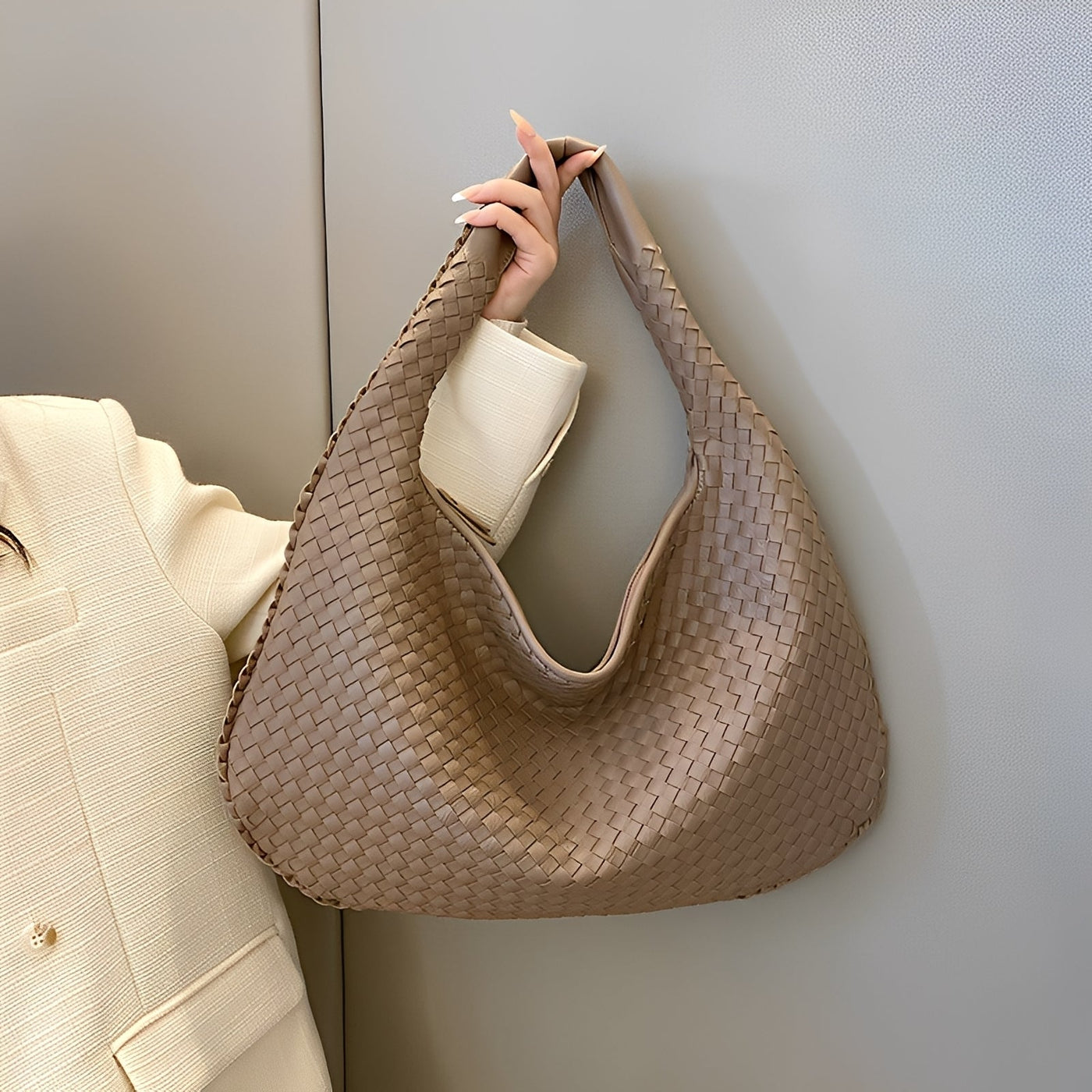 Paulina - Moderna bolsa tejida a mano para mujeres