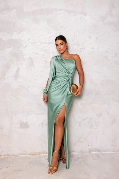Fely - Vestido Satinado de Un Solo Hombro Radiante