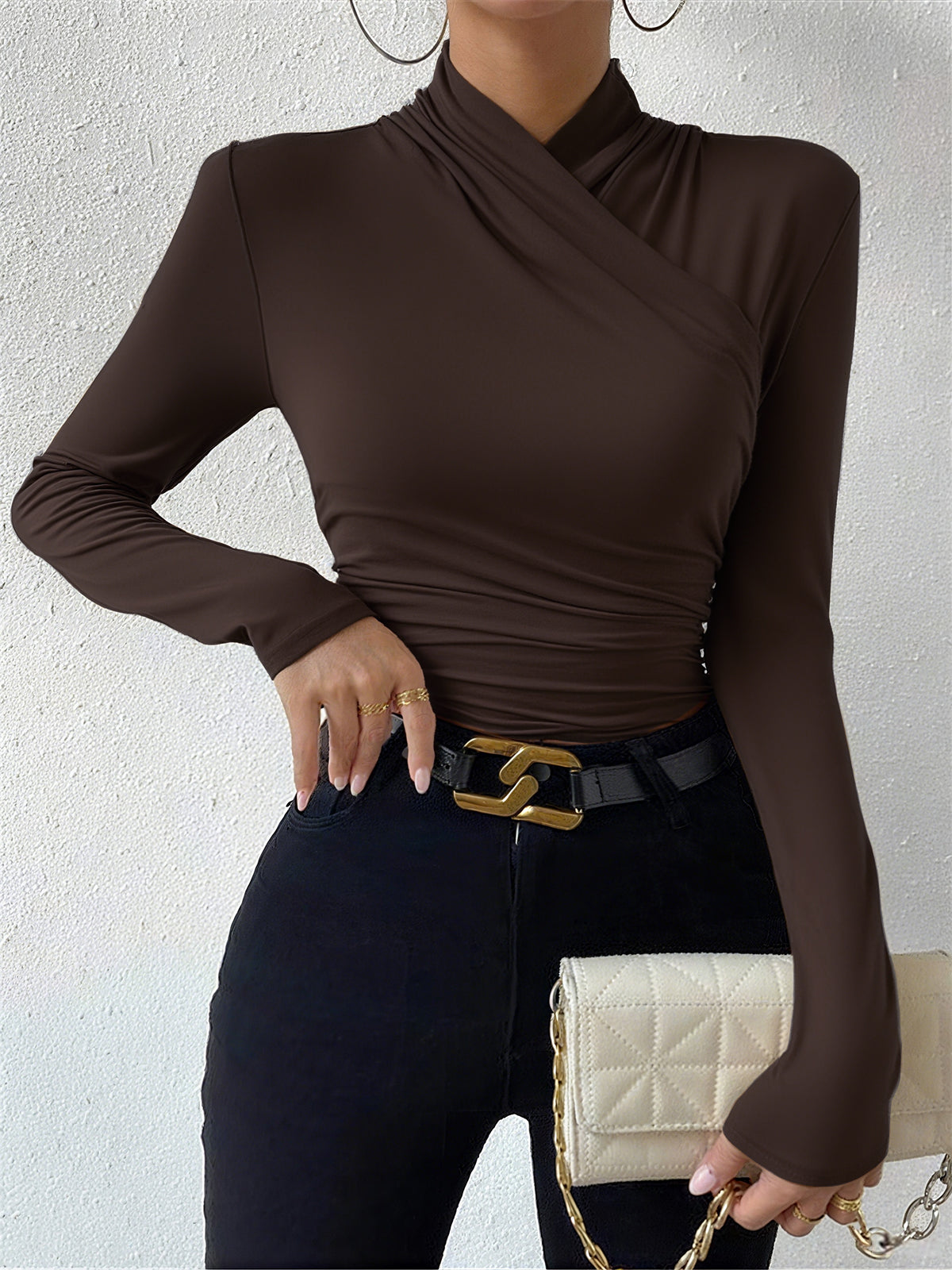 Isabelle – Suéter Atado con Collar Cruzado y Pliegues