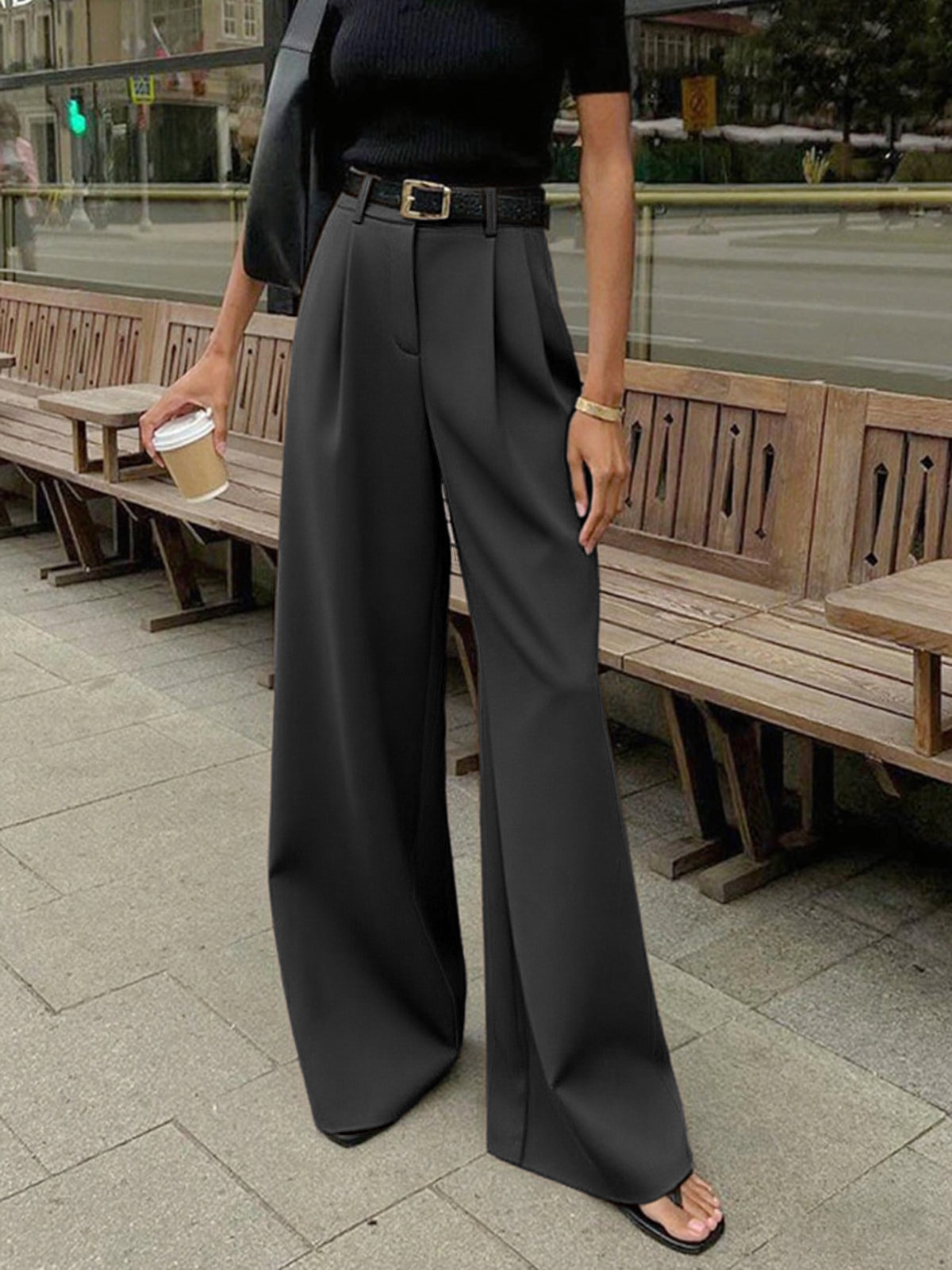 Marlene – Pantalón de Tela Ancho Sin Cinturón