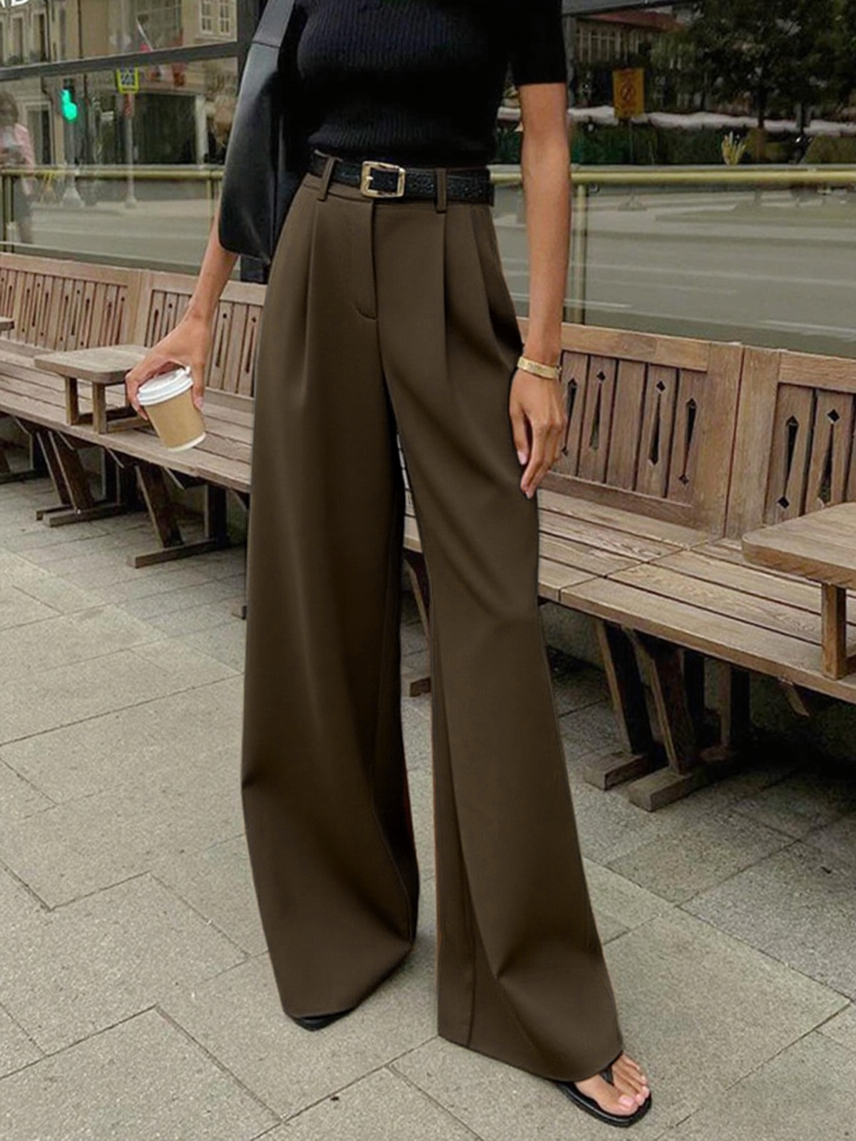 Marlene – Pantalón de Tela Ancho Sin Cinturón