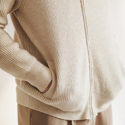 Theo – Cómoda chaqueta de punto para hombres
