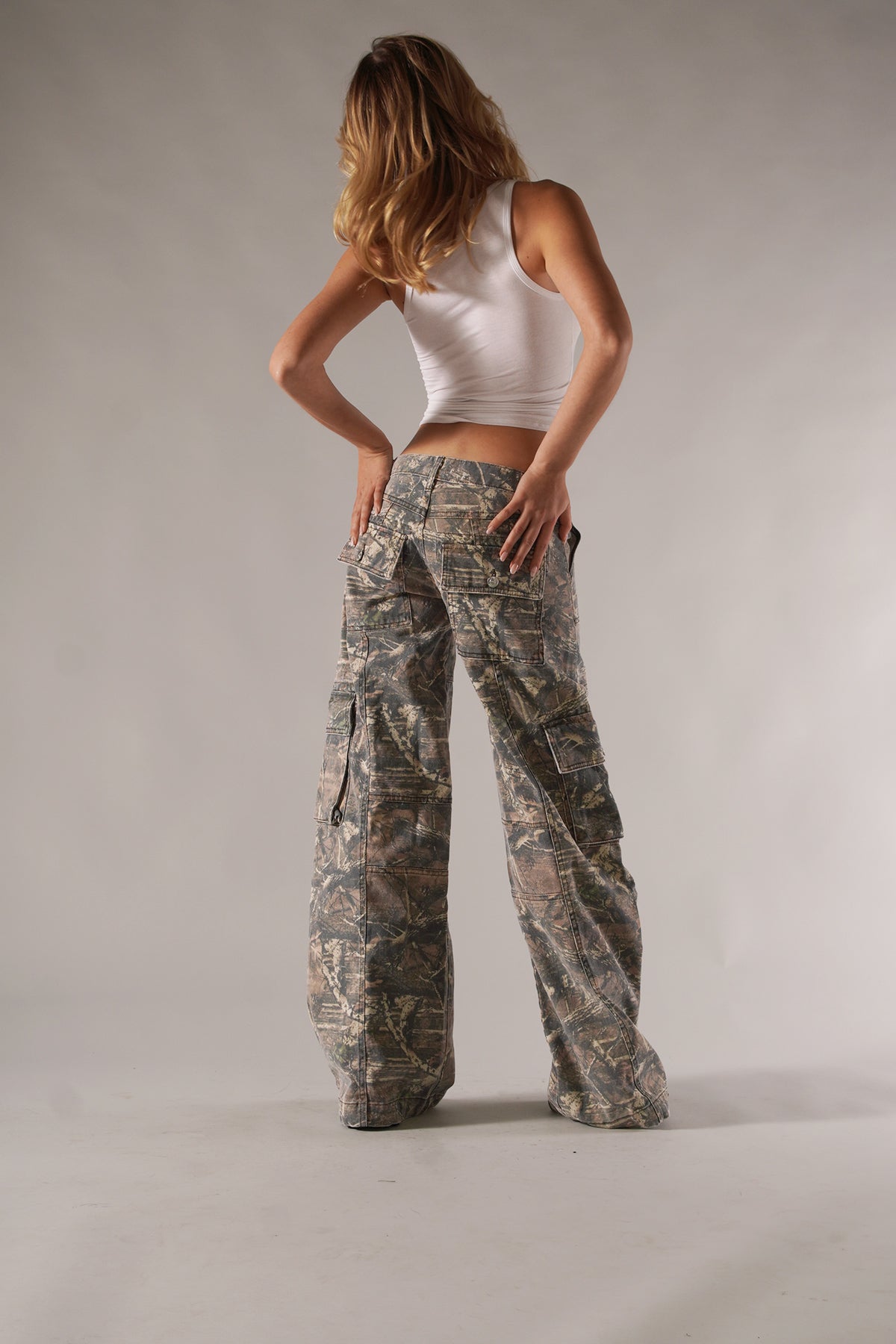 Demelza - Pantalón Cargo Ancho de Camuflaje para Mujeres
