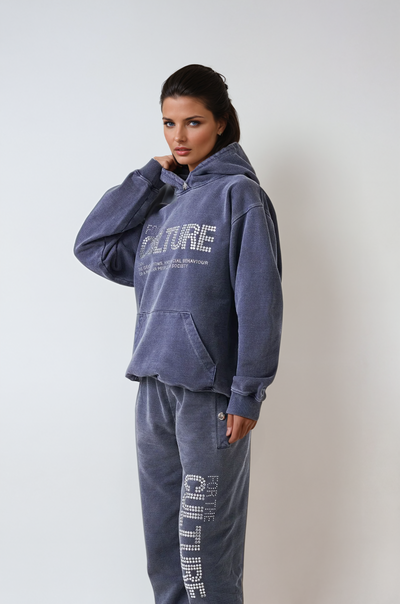 Sabina - Sudadera cómoda con un diseño moderno y cultural