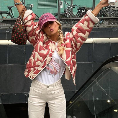 Elena – Chaqueta Acolchada Floral