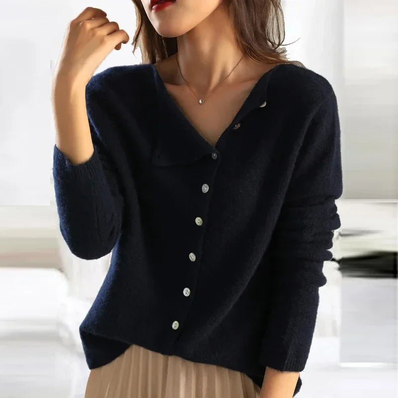 Zuri – Jersey Elegante con Botones