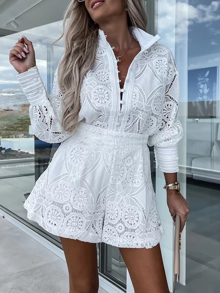 Clara - Vestido de encaje con toque romántico