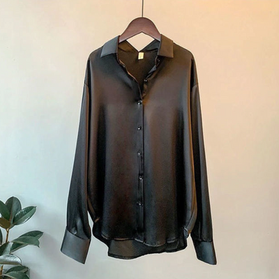 Valgerda - Elegante camisa de mujer de satén