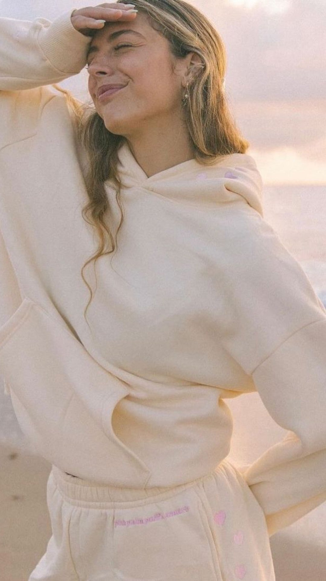 Mira – Sudadera Oversize Tropical