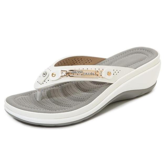 Darlene - Chanclas de Tacón Bajo