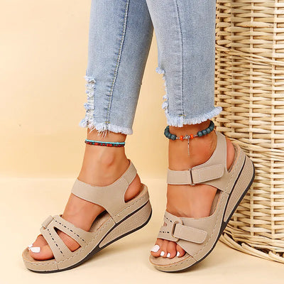 Kirra - Sandalias Modernas y Cómodas