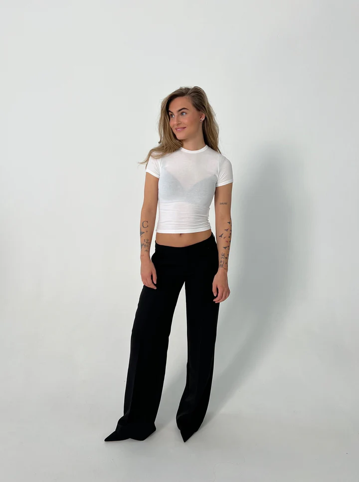 Vittoria – Pantalones de Talle Alto con Piernas Anchas y Bolsillos