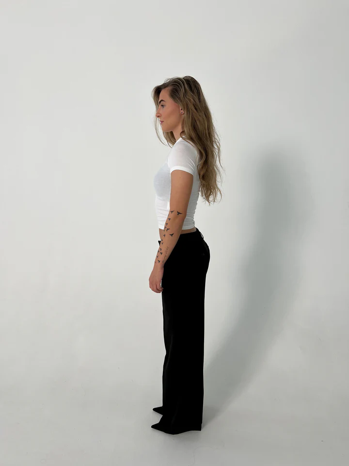 Vittoria – Pantalones de Talle Alto con Piernas Anchas y Bolsillos