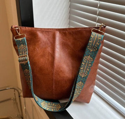 Isla – Bolso de Hombro Minimalista Moderno