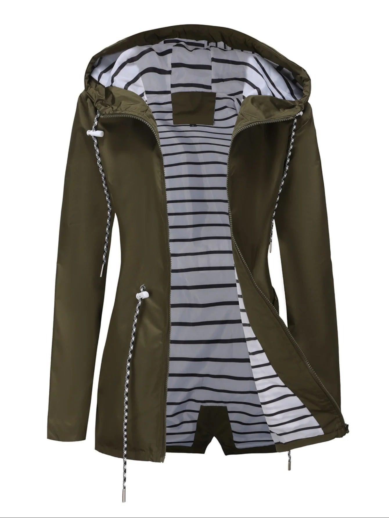 Nathalie – Larga Chaqueta Impermeable