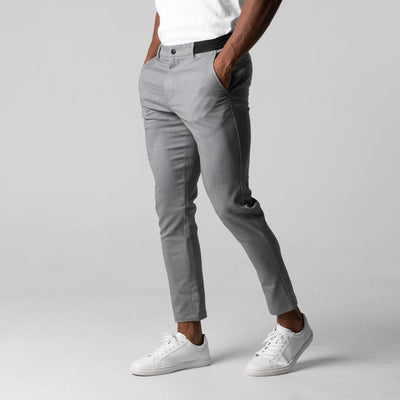 Reed – Chinos Entallados con Tejido Elástico