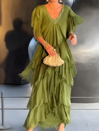 Riza - Vestido Plisado con Escote en V y Flujo