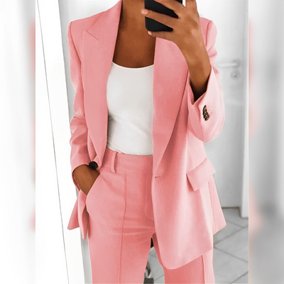 Isabeau – Elegante Traje de Mujer