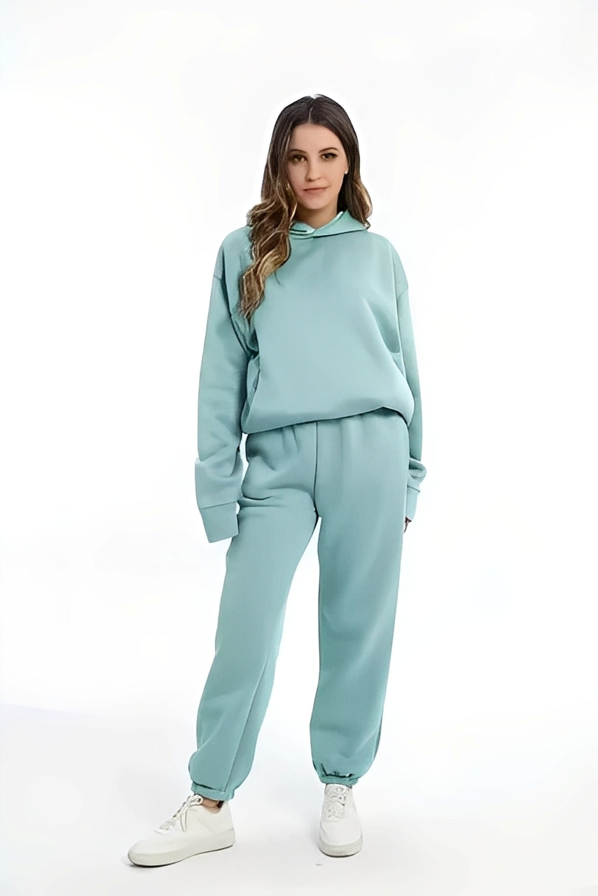 Adelia – Conjunto de Hoodie Unicolor
